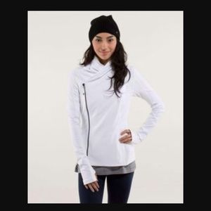 Lululemon yoga jacket white bhantki