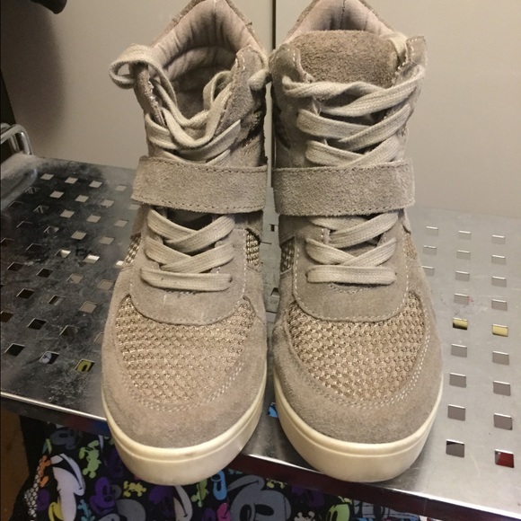 Steve madden boot wedges 🅿️🅿️