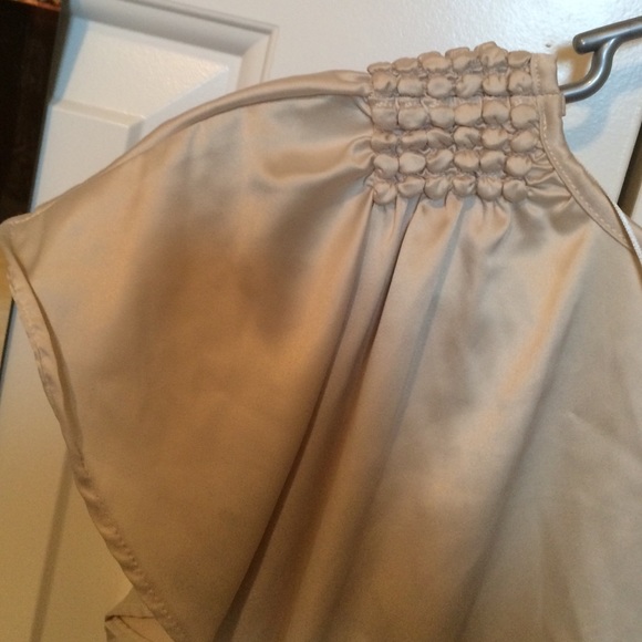 blouse - Picture 3 of 3