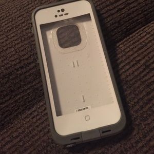 CHRISTMAS SALE! Lifeproof case