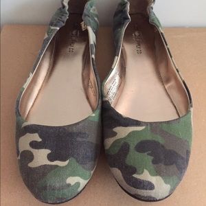 Camo Flats