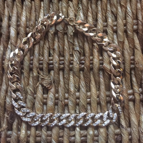 Gold choker