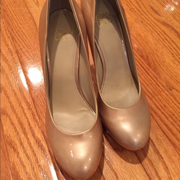 Joan & David Pearl Pink Round Toe Pumps