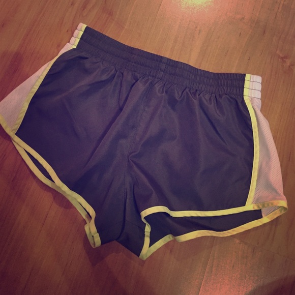 Grey Running shorts !