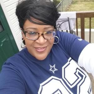 Meet your Posher, Yolanda