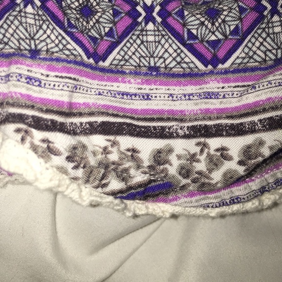 Aztec Printed Shorts - Picture 2 of 2