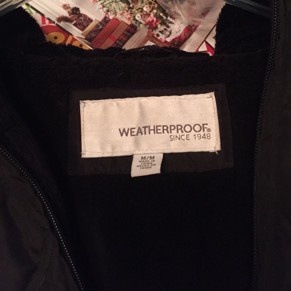 Weatherproof jacket - Picture 2 of 4