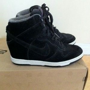 nike dunk sky high wedge black