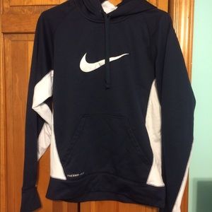 Mens or Womens Nike thermafit sweatshirt