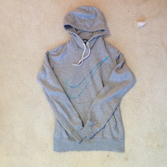 Gray Grey Nike Hoodie Blue Nike sign so cute!😍💙