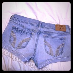 Real Hollister jean shorts !