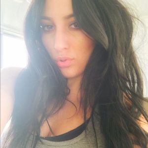 Meet your Posher, Candi