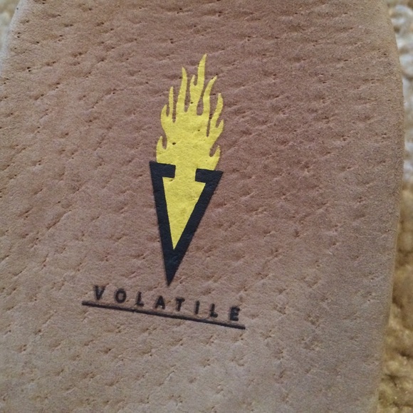 sandals - Picture 4 of 4