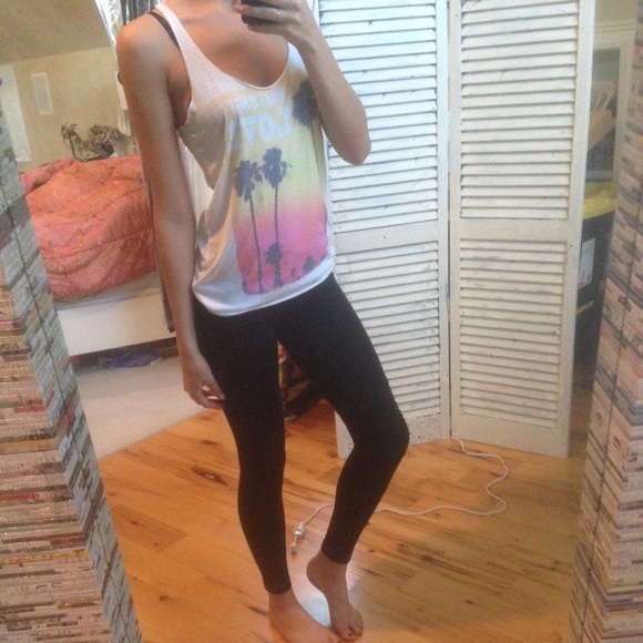 Cute white razor back tank