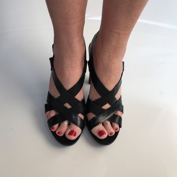 Bandolino Black heels