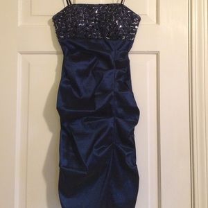 blue strapless dress