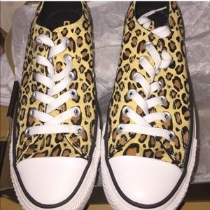 Cheetah print converse