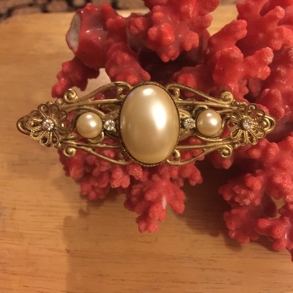 Victorian pearl brooch