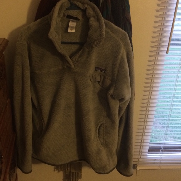 Patagonia Jackets & Blazers - Light Gray Patagonia Pullover