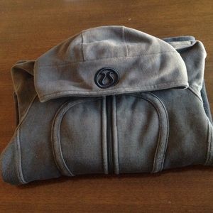 Lululemon scuba hoodie classic fit