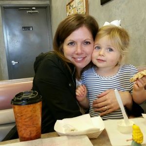 Meet your Posher, Melissa