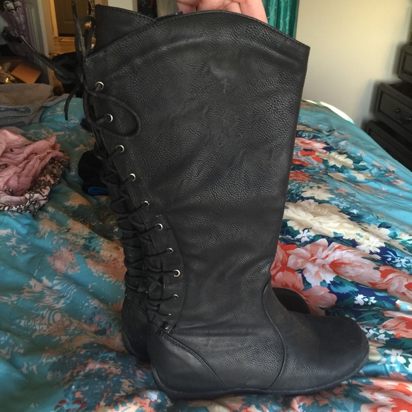 Top Moda Back Lace Boots