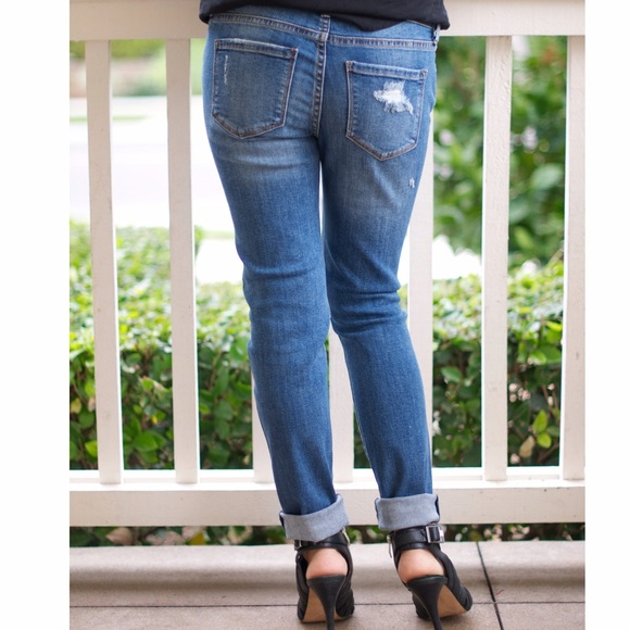 Skinny Distressed Jean - Picture 3 of 4