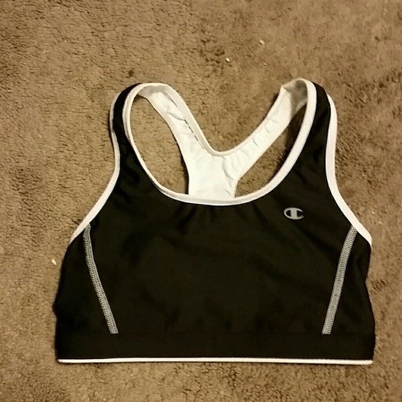 NWOT Champion Black with White Mesh S Sports Bra