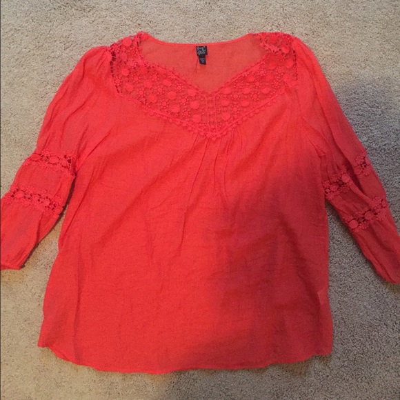 Lace flowy top