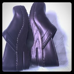 Clogs -- all the cool Nurses wear them 😀