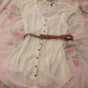 White full tilt button up