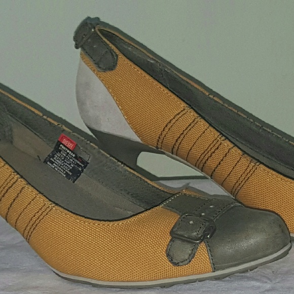 DIESEL MUSTARD & OLIVE PUMPS