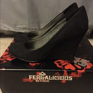 NWOT Fergalicious black wedge suede heels