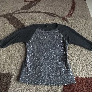 Sequence half sleeve top