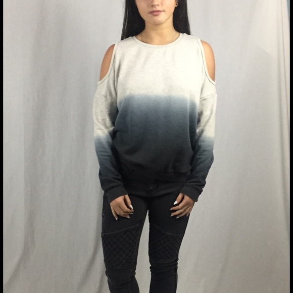 Open shoulder ombré sweater