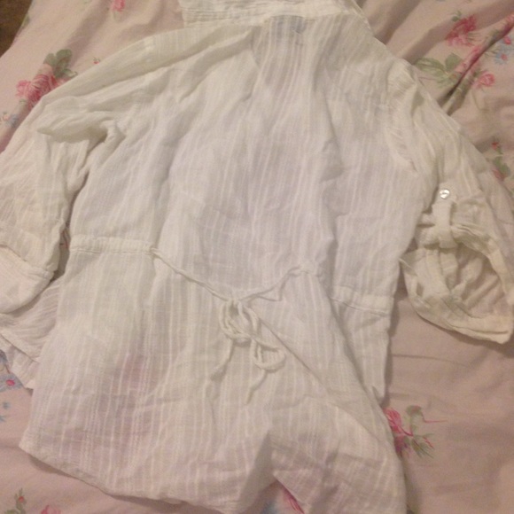 Button down dots top - Picture 2 of 4