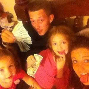 Meet your Posher, Sam