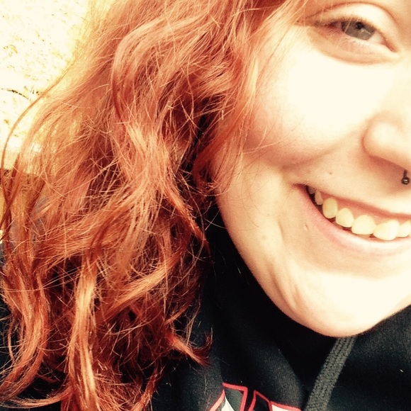 Meet your Posher, Alexis - Picture 1 of 1