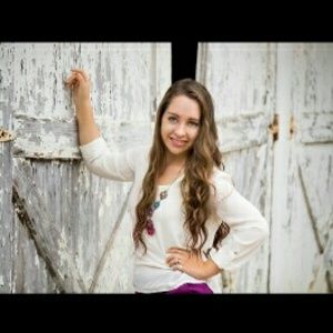 Meet your Posher, Ansley