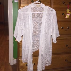 Hollister Kimono