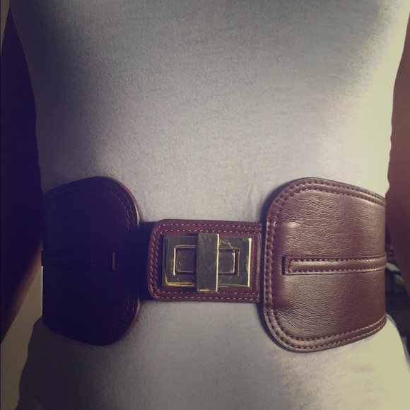 Small High waisted belt with Gold buckle