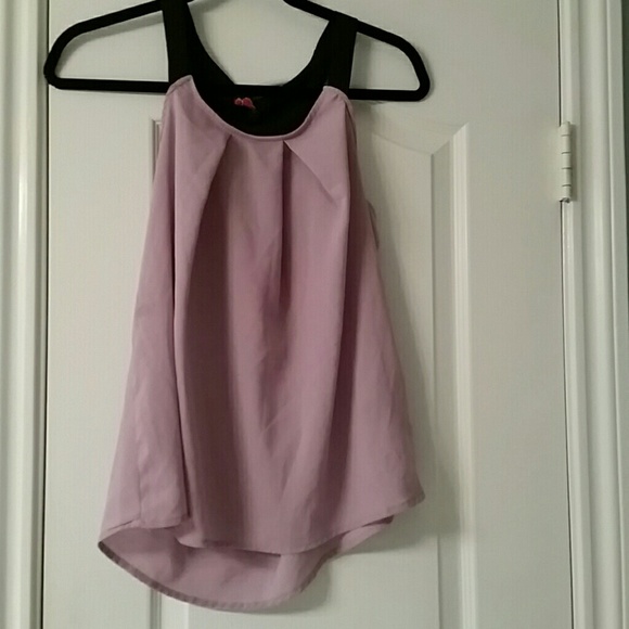 Flowy Tank