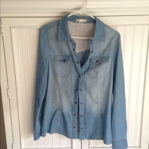 💗Love Culture Chambray Shirt💗