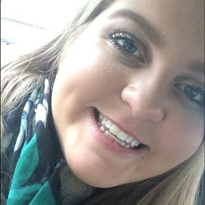 Meet your Posher, Sydney