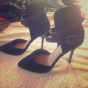 Pointy toe ankle strap heels