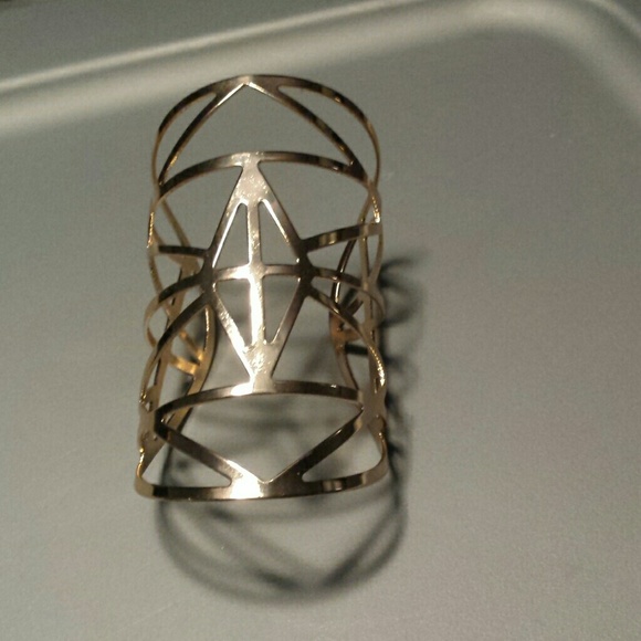 Cuff bracelet