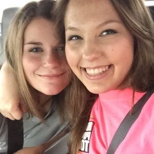 Meet your Posher, Molli