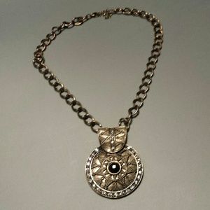 Bronze/gold tone medallion necklace