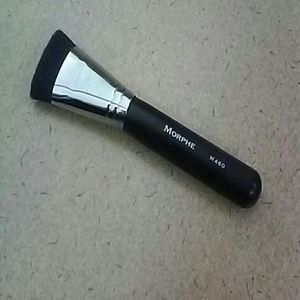 Authentic Morphe contour brush #M460.