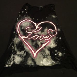 Graphic Wetseal shirt